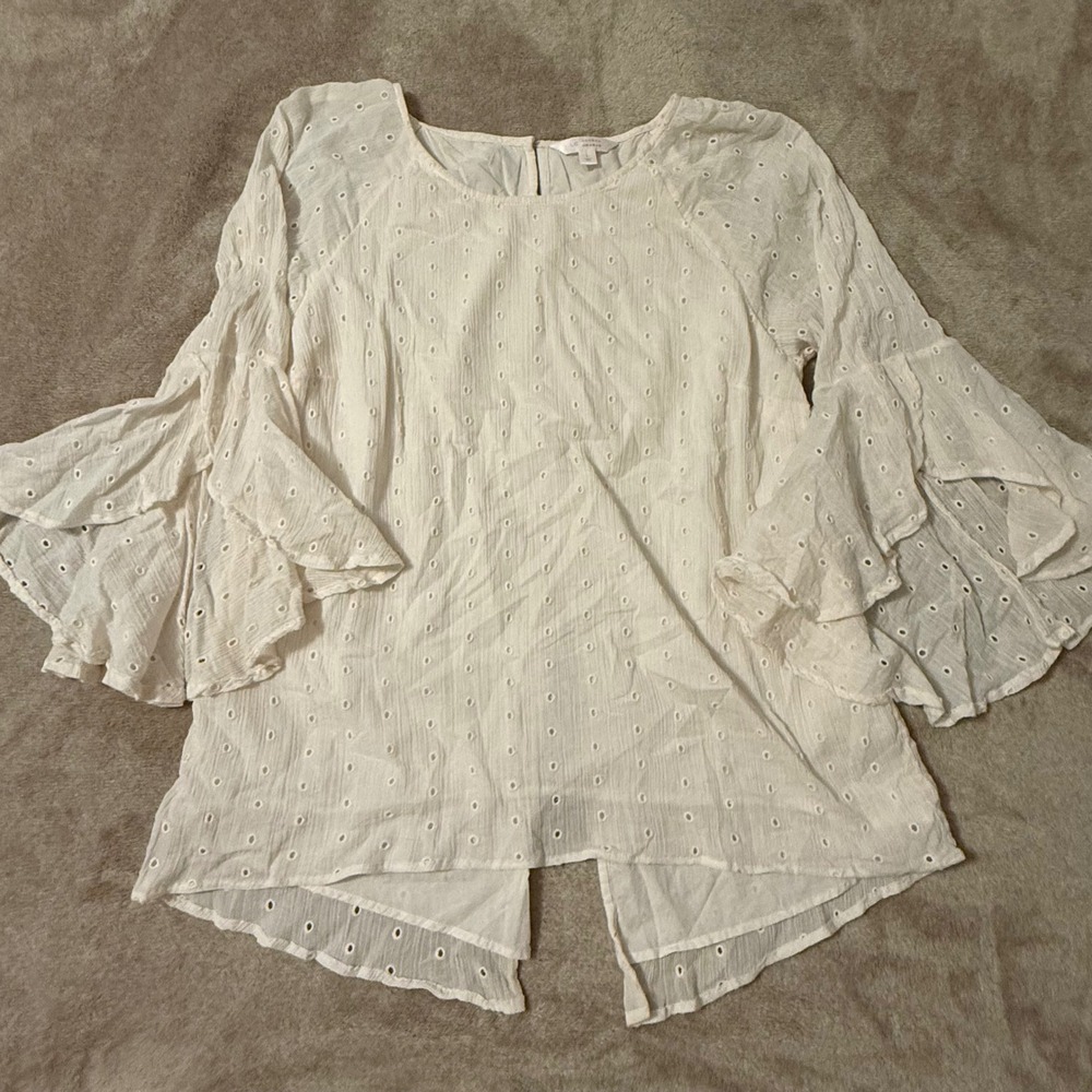 LC Lauren Conrad White Eyelet Ruffle Bell Sleeve Split Back Cotton Blouse Large